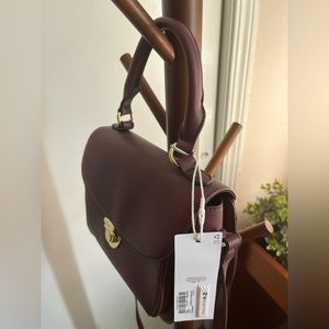 Liz Claiborne - Melissa Flap Crossbody